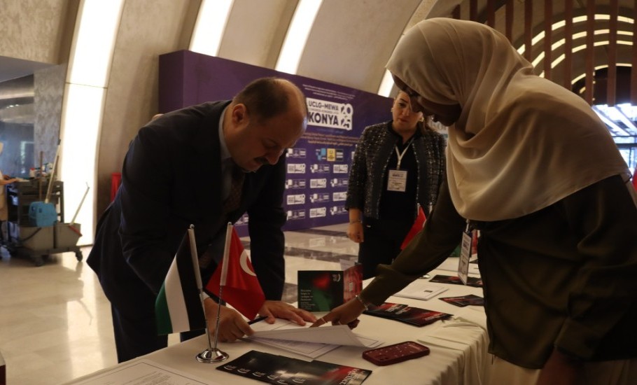 Mehmet Kasım Gülpınar’a üç önemli uluslararası görev: UCLG Dünya konseyi yönetimine seçildi