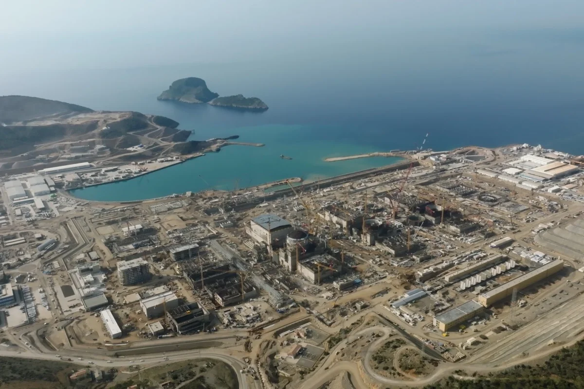 Cumhurbaşkanı Erdoğan’dan enerjide kritik müjdeler: Akkuyu’dan ilk elektrik geliyor, Sakarya gazı 2028 hedefini açıkladı