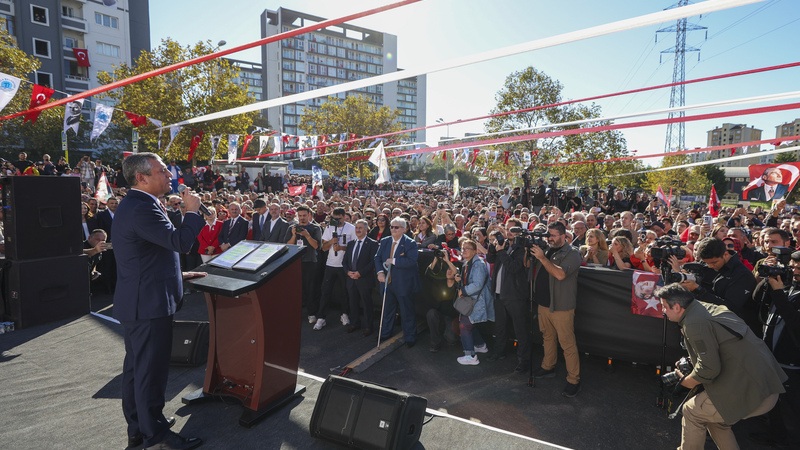 Özgür Özel: “Atatürk’ün partisinden ajan çıkmaz”