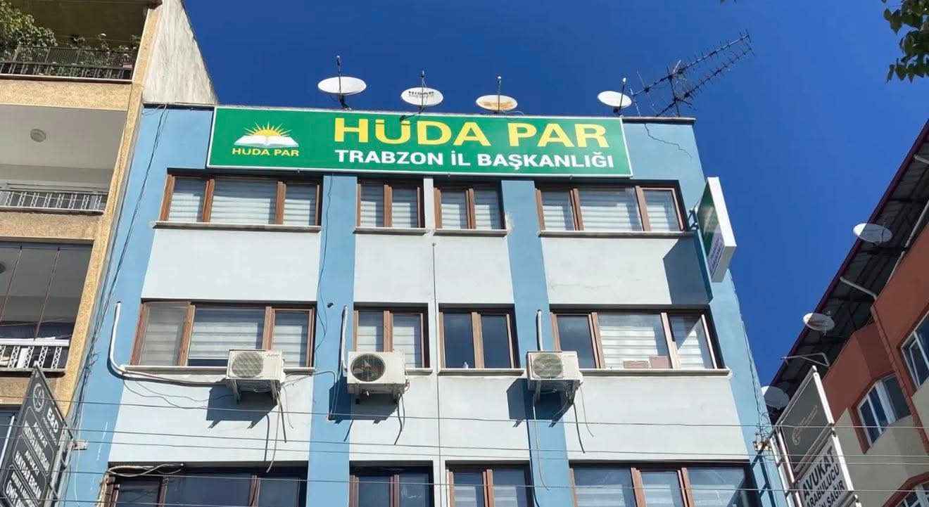 HÜDA PAR, Trabzon’da il başkanlığı binasını açtı