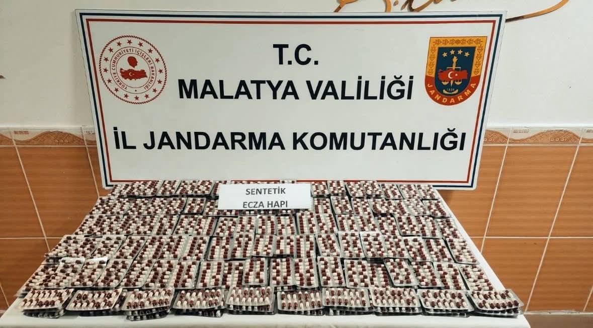 Malatya’da uyuşturucu operasyonu: 4 bin 438 sentetik hap ele geçirildi