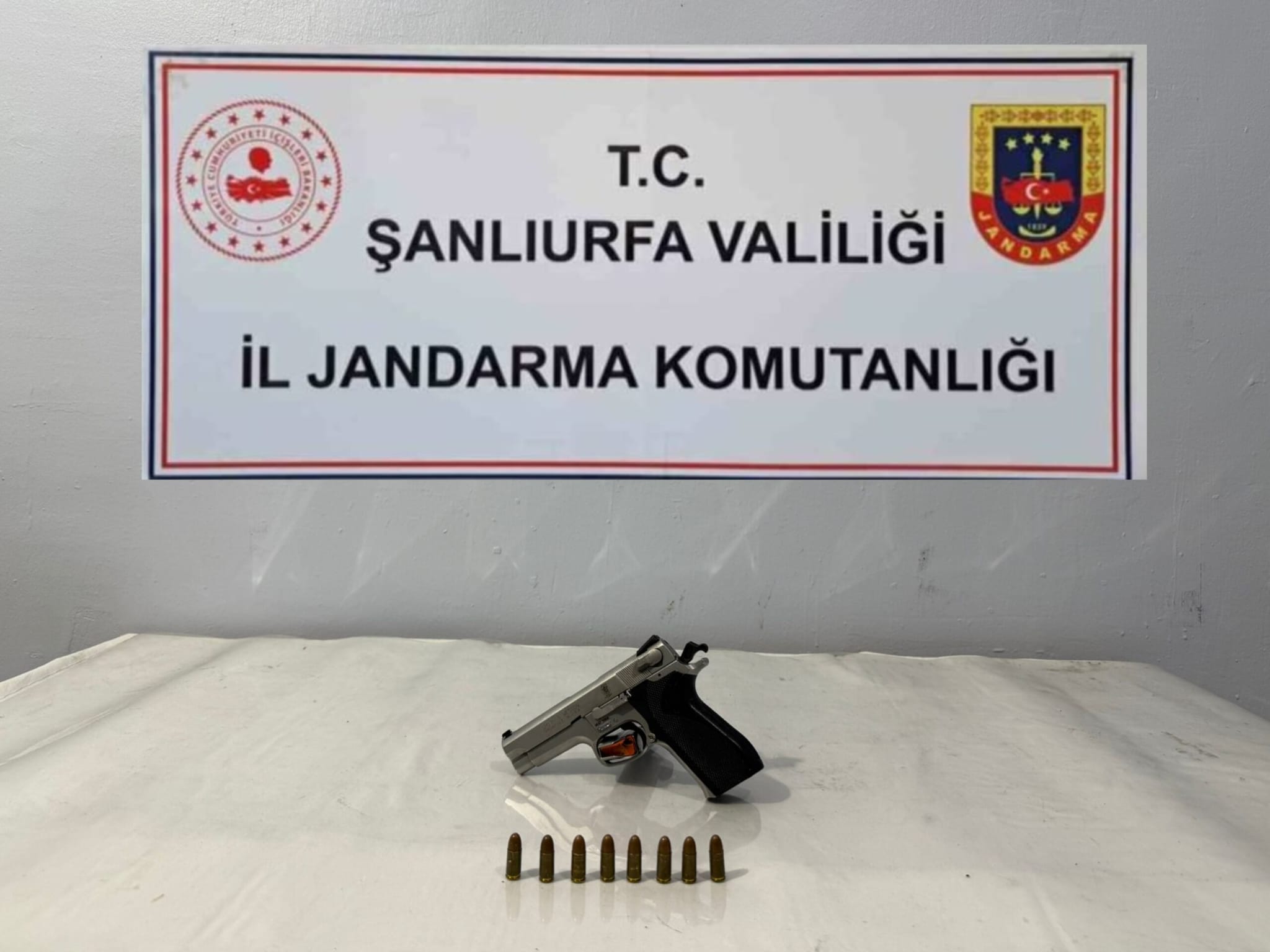 Şanlıurfa’da ruhsatsız silah operasyonu