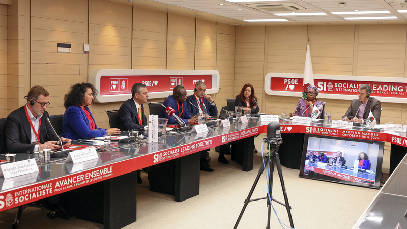 Özgür Özel Madrid’den seslendi: “Türkiye’de yaşananlar, Tüm demokratları ilgilendirmektedir”
