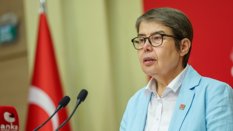 CHP’li Şahbaz’dan Dünya Ruh Sağlığı Günü’nde sert eleştiri: “Ruh sağlığına değil, Krize yatırım yapılıyor”