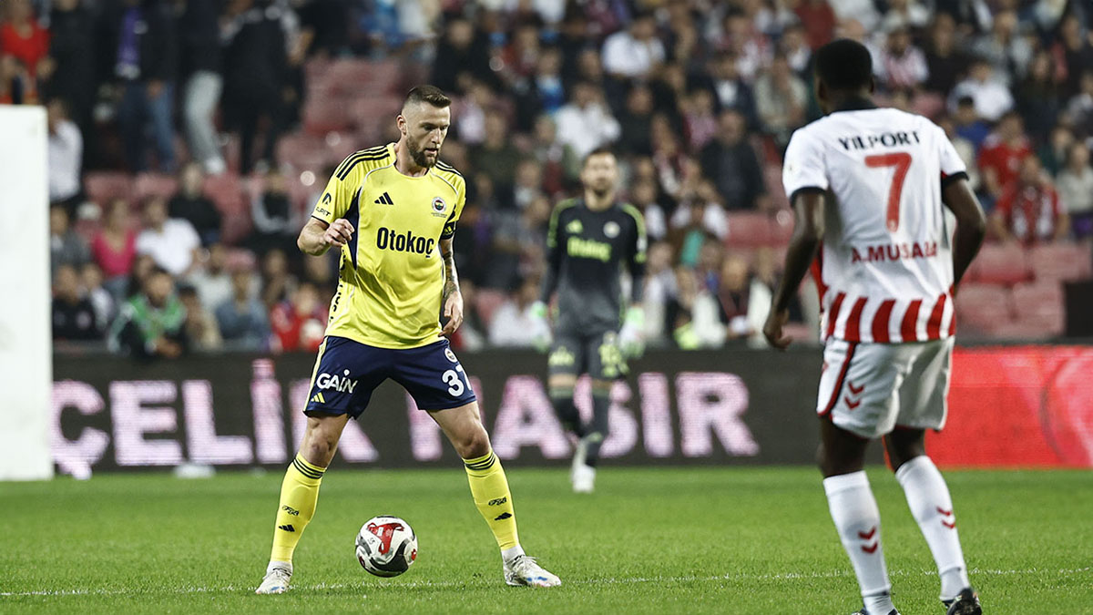 Fenerbahçe, Samsunspor ile 0-0 berabere kaldı