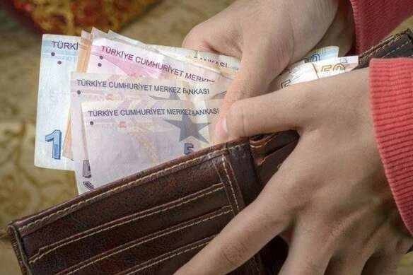 TÜRK-İŞ açıkladı: Yoksulluk sınırı 92 bin lirayı aştı, Açlık sınırı 28 bin TL’yi geçti