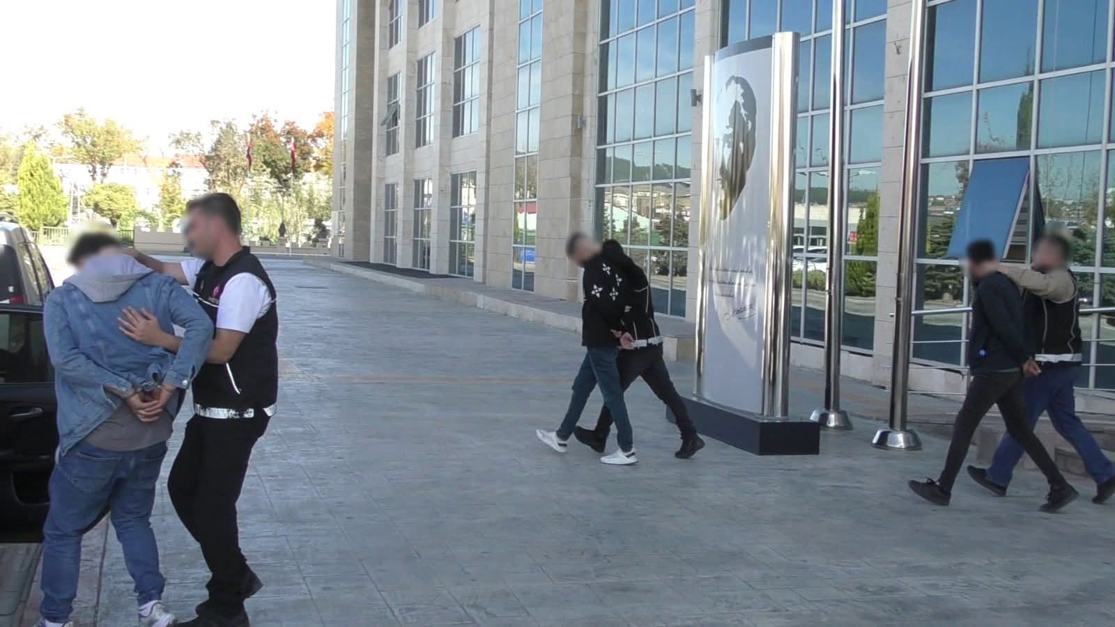 Uşak’ta narkotik operasyonu: 4 şüpheli tutuklandı