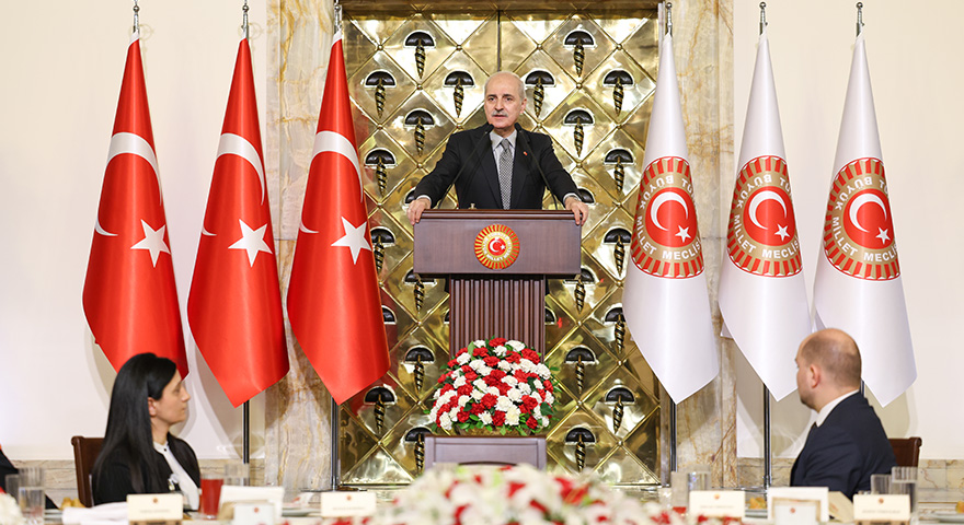 TBMM Başkanı Kurtulmuş’tan “Güçlü Türkiye” vurgusu: “Kardeş kavgasına geçit vermeyeceğiz”