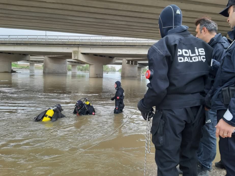 Bursa’da feci olay: Yolu kısaltmak isterken derede kayboldu