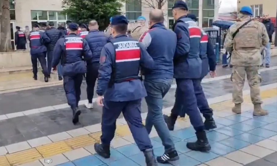 Karaman ve Tokat’ta tefecilere JÖH destekli darbe: 25 tutuklama