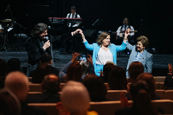 Ahmet Şafak Bakü’de coşku ve duygu dolu bir konser verdi