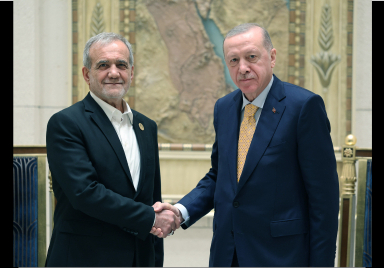 Cumhurbaşkanı Erdoğan, İran Cumhurbaşkanı Pezeşkiyan ile telefonda görüştü