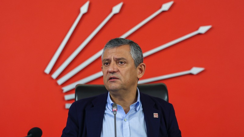 Özgür Özel’den baskın sırasında video mesaj: “AK Parti’nin yargı kollarıyla ‘Butlan İttifakı’ var!”