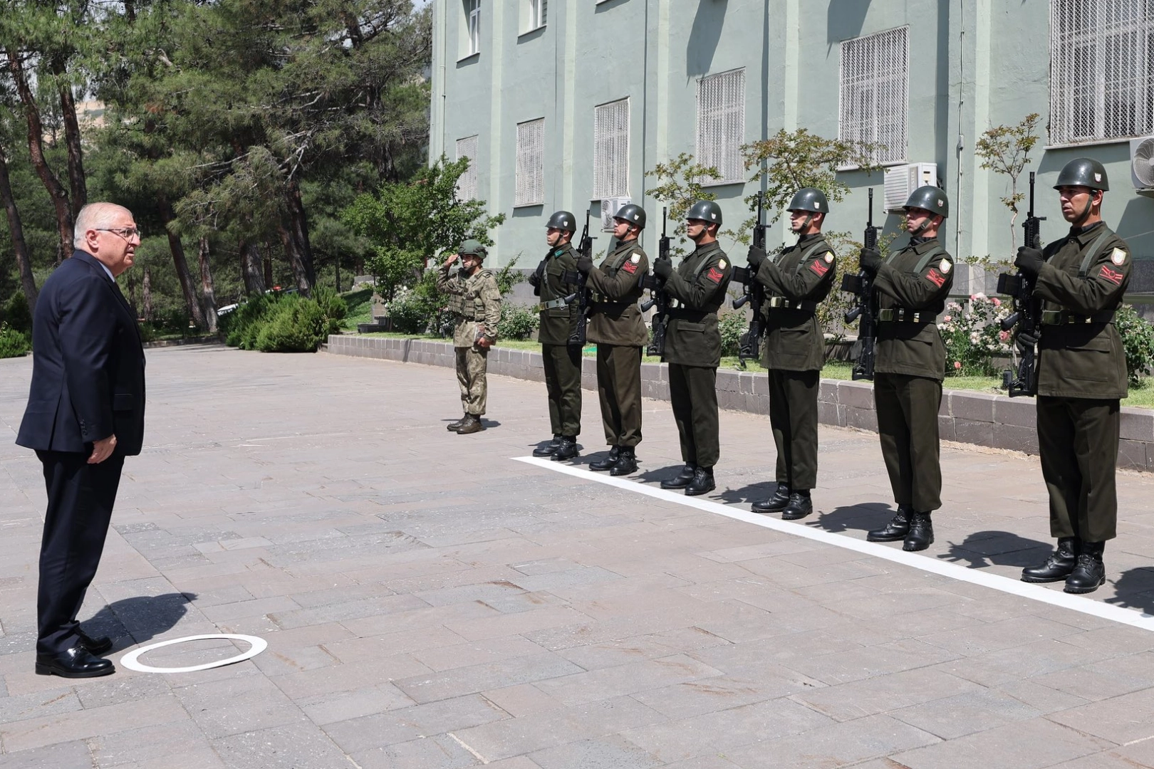 Bakan Yaşar Güler Kahramanmaraş’ta birlikte incelemelerde bulundu